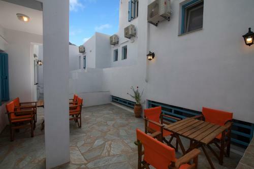 Hotel Kamarado Studios