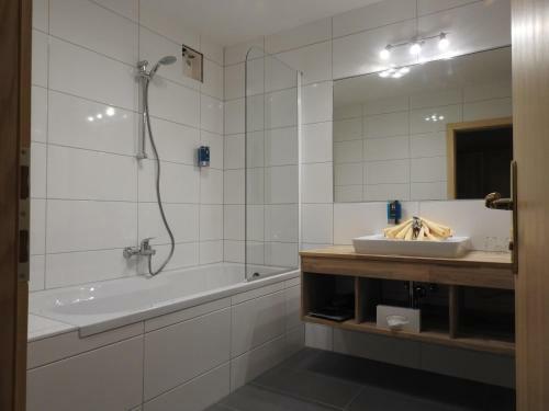 Aparthotel Hotel-garni Tauerngl�ckl
