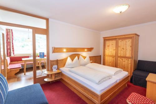 Hotel & Appartement Auerhahn