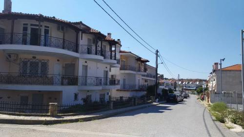 Happy Anchor Apartments