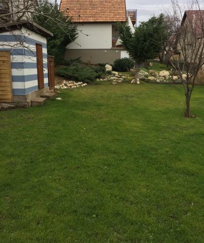 Mistral Holiday House