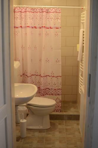 Hostal Gerecse Vend�gh�z