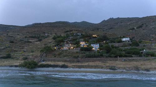 Elayio Houses