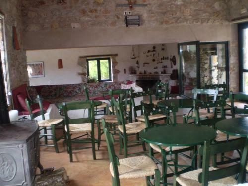 Hotel Arachovitika Kalivia