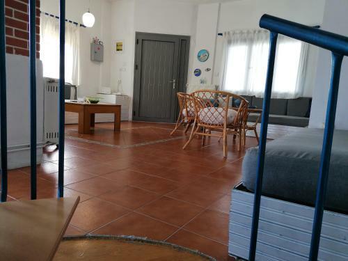 Villa Ananias House