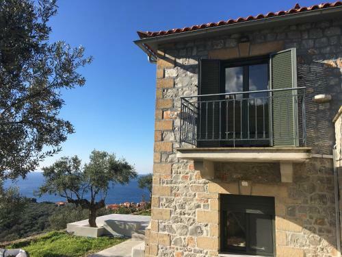 Villa Gika's Hill Stone House