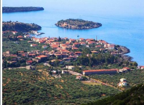 Mouses Apartments-kardamyli
