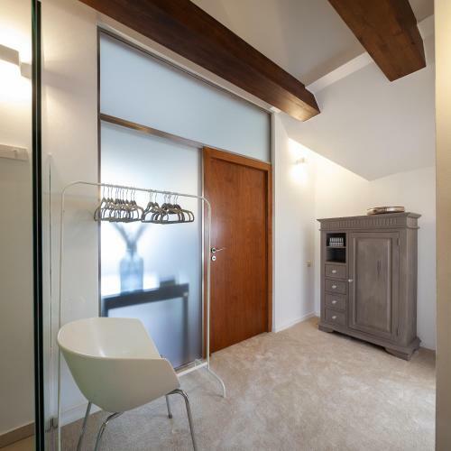 Silver Willow Luxury Apartment
