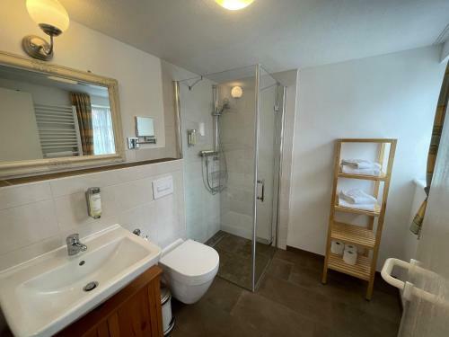 Apartment Mit Balkon No4