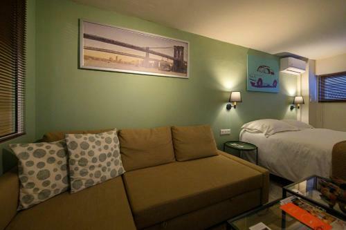 Pol's Studio, Kalamata Mediterranean Apartments