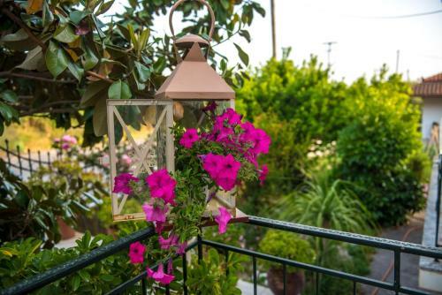 Stylish Seaside Home - Fully Equipped, Big Terrace
