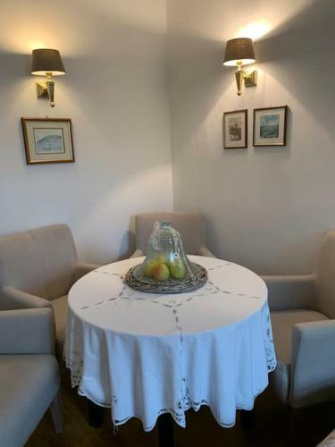 Apartamento 100 Qm Ferienwohnung Am Heiligen Brunnen