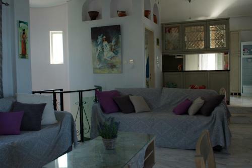 Elgeorge Home