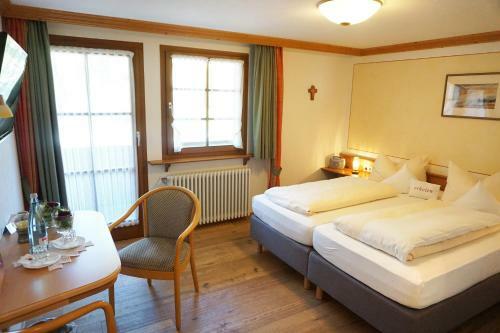 Hostal Gasthof Schwarzwaldhaus