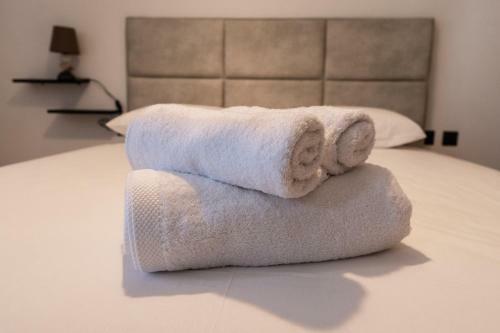 John's Apartments
