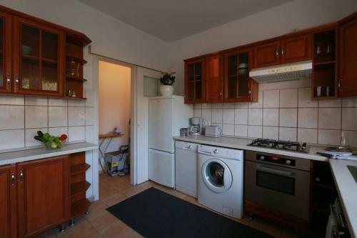 Teubel Apartman 2