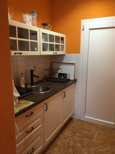 Hostal Andrea Vend�gh�z Sz�kesfeh�rv�r