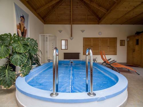 Villa De Lux Szeksz�rd