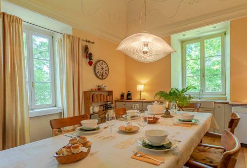 Hostal Svastics K�ria