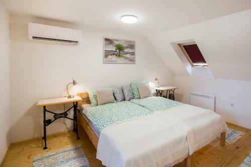 Hostal Bakony-cinca Vend�gh�z