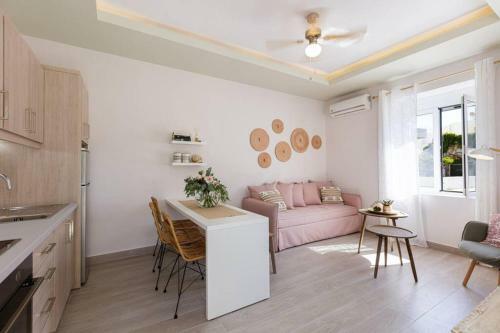 Evelyna House Near Rethymno Beach