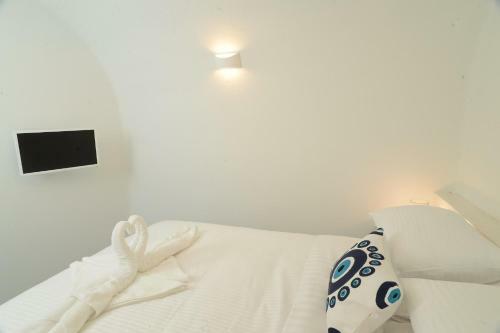 Mati Luxury Apartments Cerberus