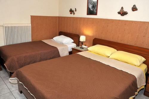 Hostal Guesthouse Bloutsos Rooms