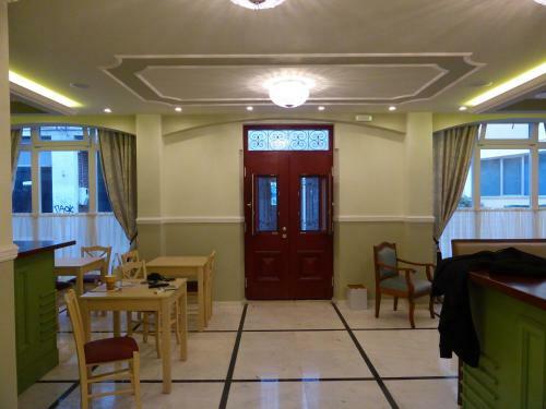 Hotel Tsarsi