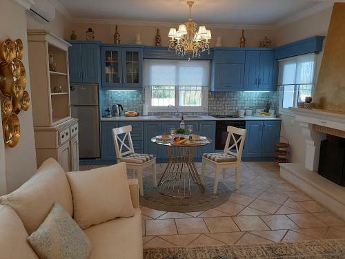 Imerolia Beach Villa Kassiopi Corfu