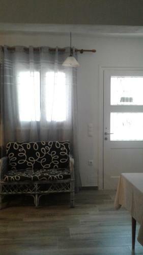 George And Danai Apartments