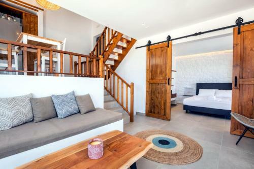 Cato Agro 1, Seafront Villa With Private Pool