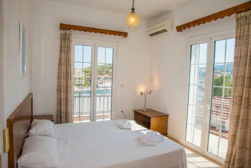 Limani Apartments