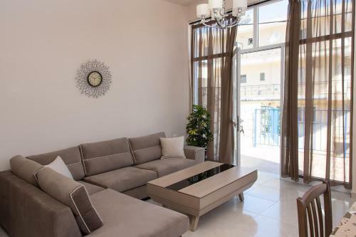 Sunshine Apartment City Center