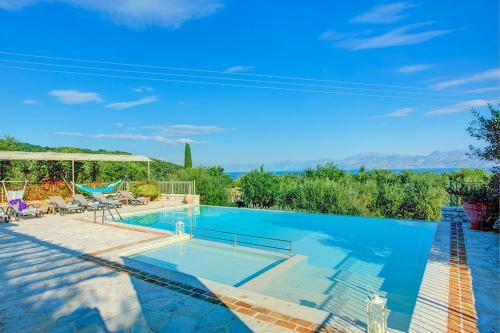 Luxurious Villa With Private Pool And Sea View