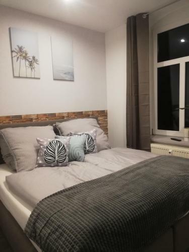Apartamento Ferienwohnung "greizer Stra�e"