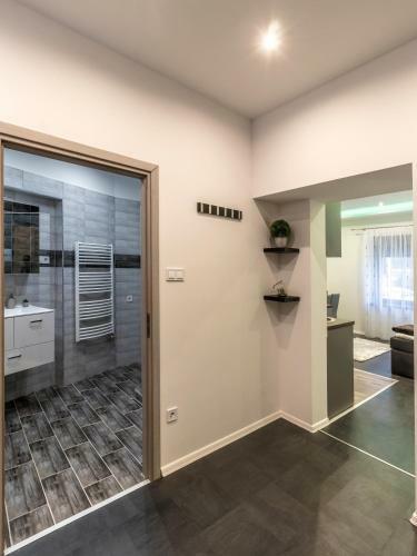 Spotlight Apartmanh�z
