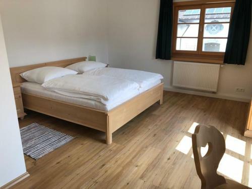 Hostal Landgasthaus Zum Altwirt Reichersbeuern