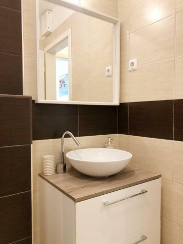 D�ra Apartman