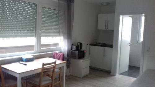 Hostal Pension Qmt Reutlingen