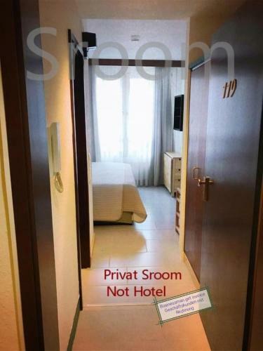 Hostal Sroom 118 And 119 In Center