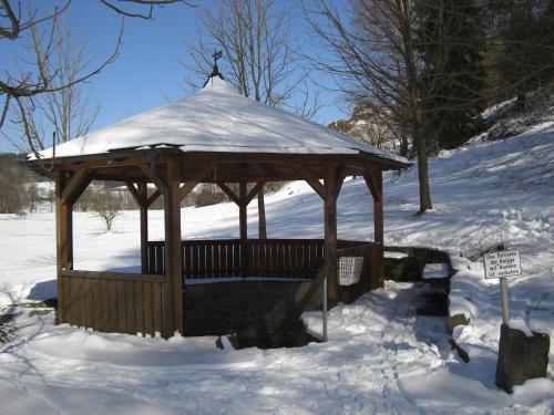 Hostal Gasthof Rh�nperle