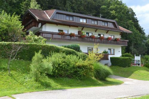 Apartamento Ferienwohnungen Uggowitzer