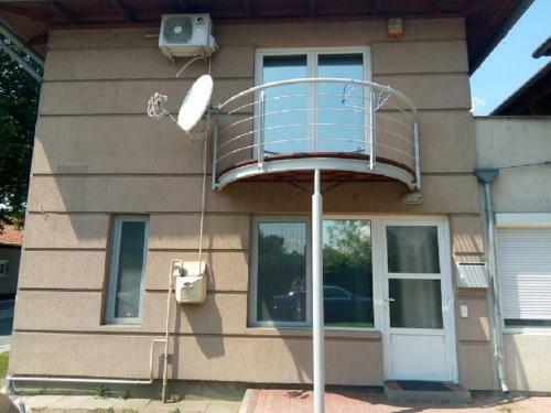 Golden Sunshine Apartman