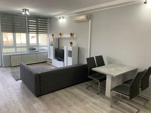 Cserevi Apartman