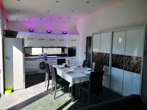 Villa Luxory Minimal House