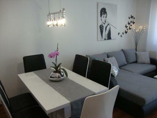 Viola Design Apartman