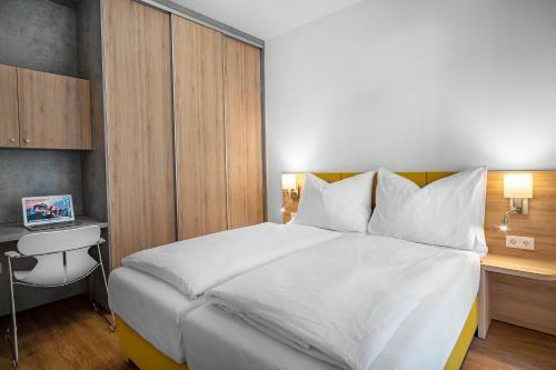 Szent Bernadett Csal�di Apartmanh�z
