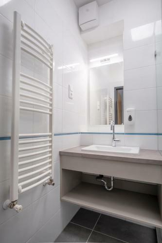 Szent Bernadett Csal�di Apartmanh�z