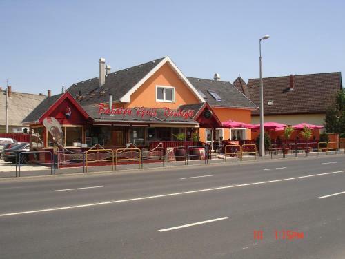 Balaton Grill Hostel Si�fok