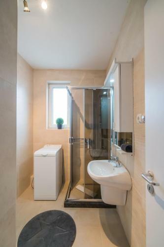 Mf Blue Colour Apartment